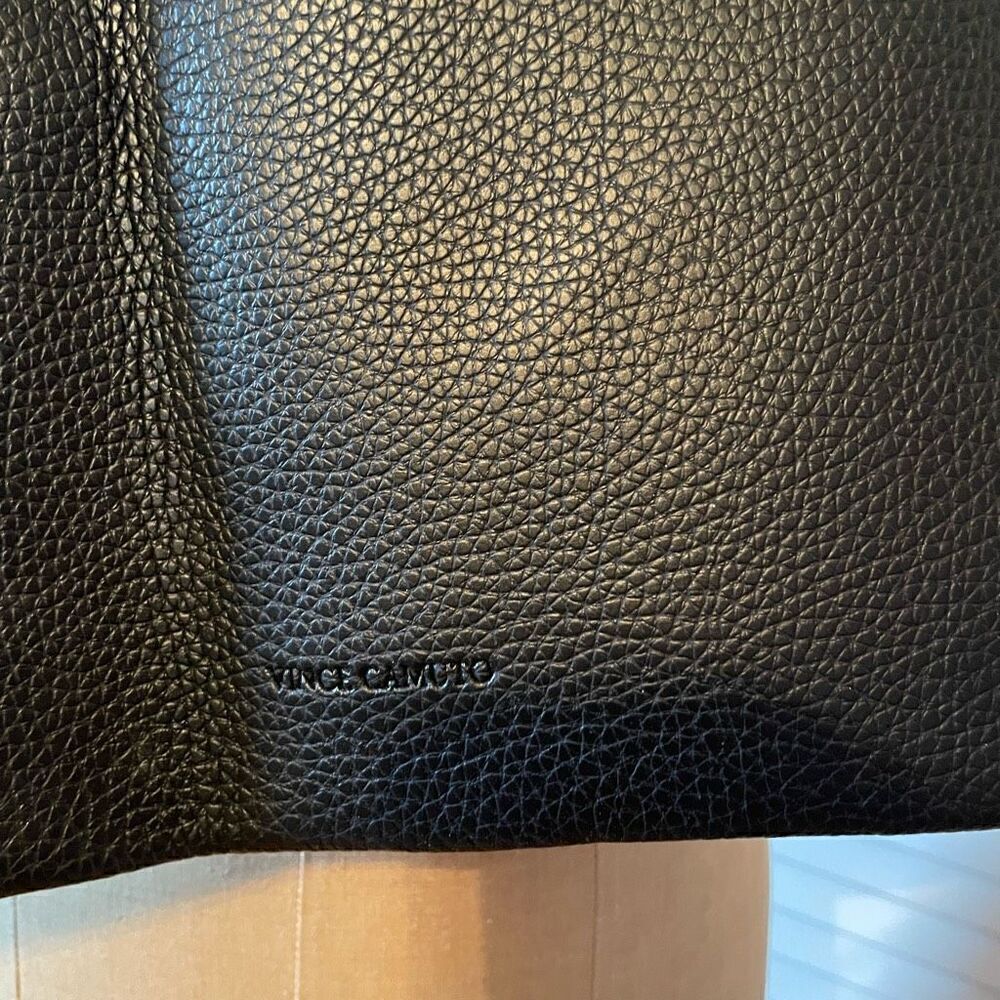 VINCE CAMUTO | black gray stripe laptop bag NWOT - Picture 5 of 7